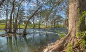 Rockin' S River Retreat - Guadalupe River Access